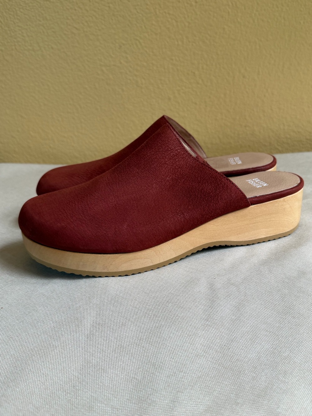 Eileen Fisher Red Cedar Oiled Nubuck Wedge Clogs 10M NWOB - Picture 3 of 11